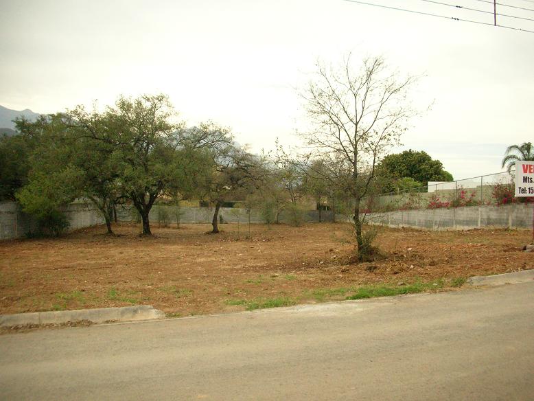 Terreno en Venta en Privada Del Uro, Monterrey, N.L. – 5689